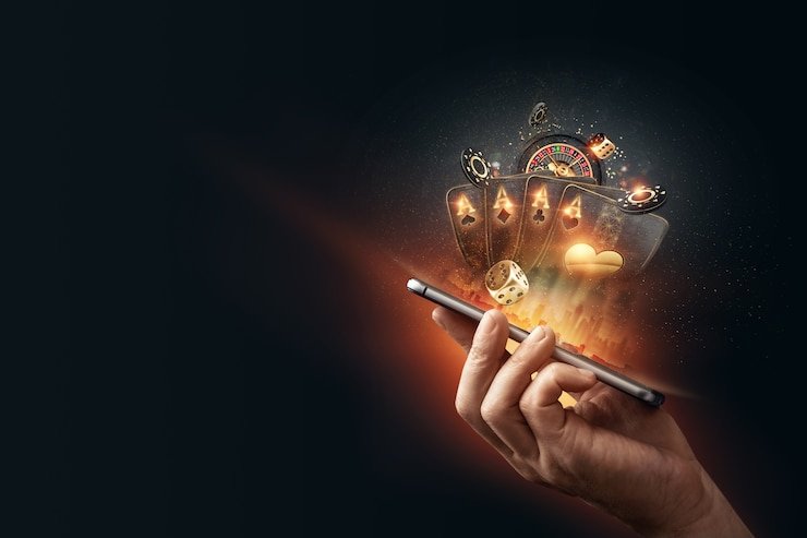 Pengguna memeriksa penarikan lewat mobile